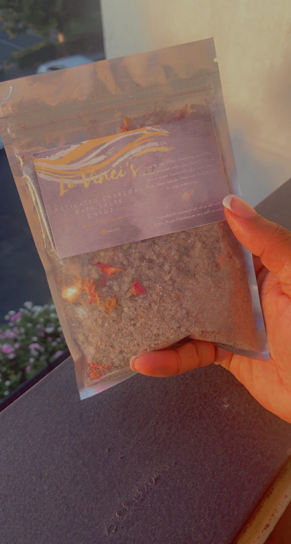 Activated Charcoal bath salts - La Vinci’s